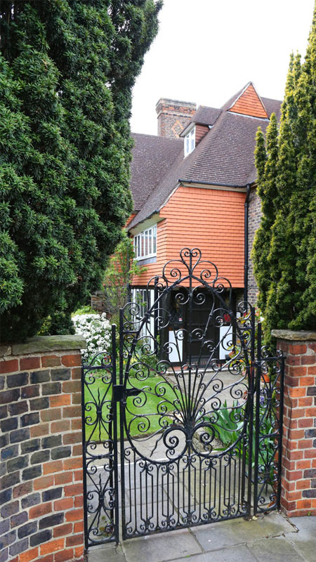 The gate onto the pavement at 82 York Road, Cheam, an Abbeyfield Southern Oaks supported retirement house